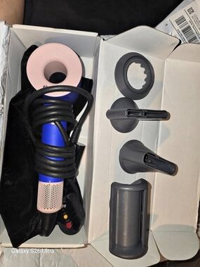 Dyson Supersonic Hair Dryer Vinca Blue/Rosé Special Edition